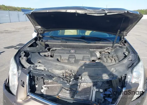 2014 Cadillac Srx Performance Collection z USA, uszkodzony, nr VIN 3GYFNFE34ES544108